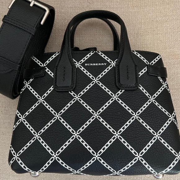 BURBERRY Goatskin Link Print Baby Banner Tote Handbag Black New Without Tags - Picture 15 of 16
